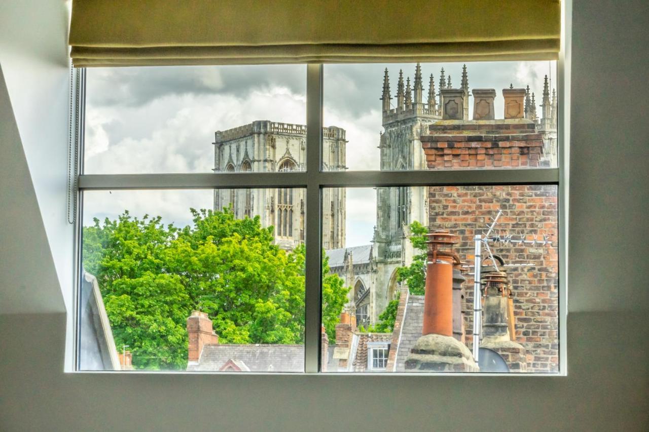 7 Aspire Apartment York Luaran gambar